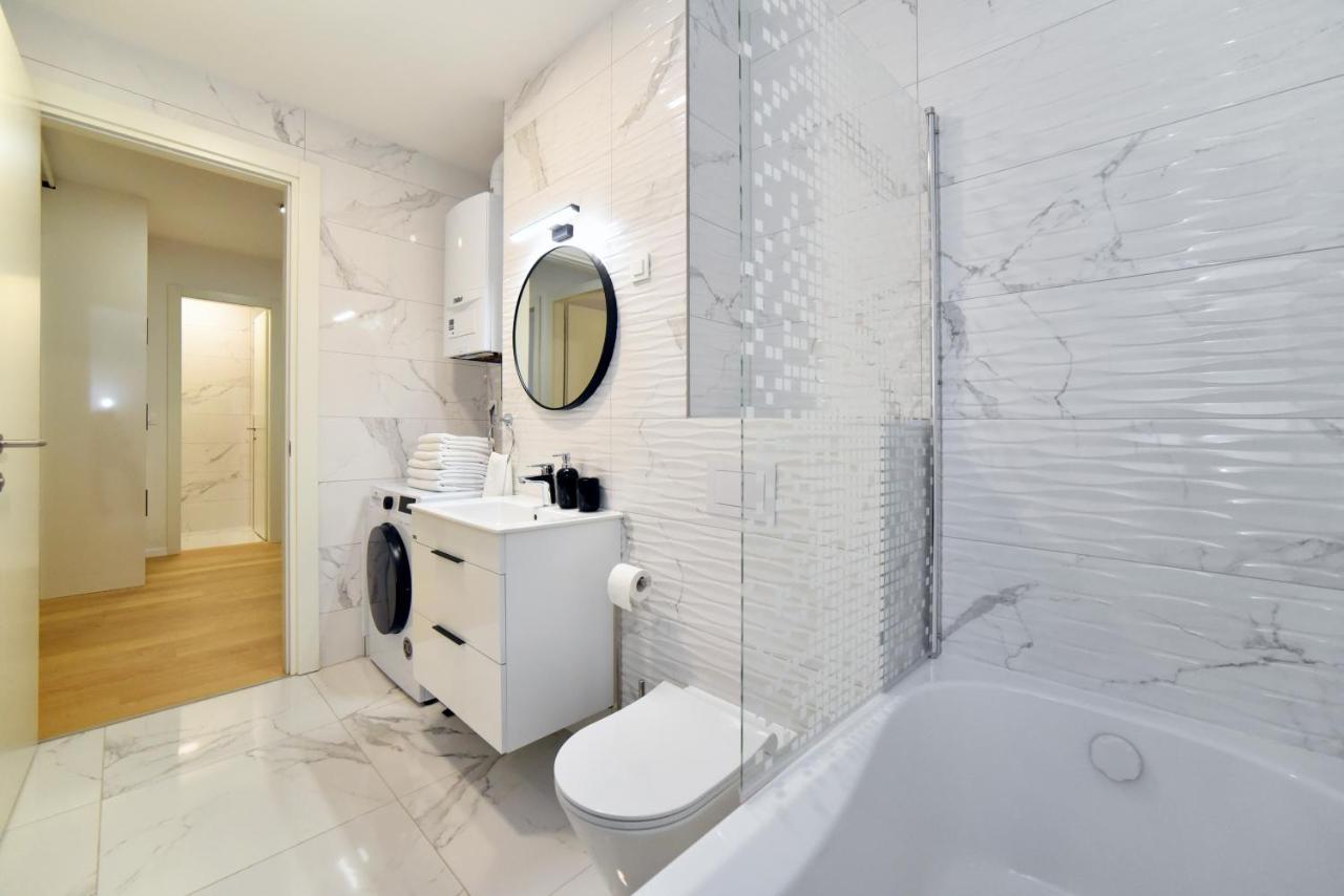 Ophelia Apartment With Parking Zagreb Buitenkant foto