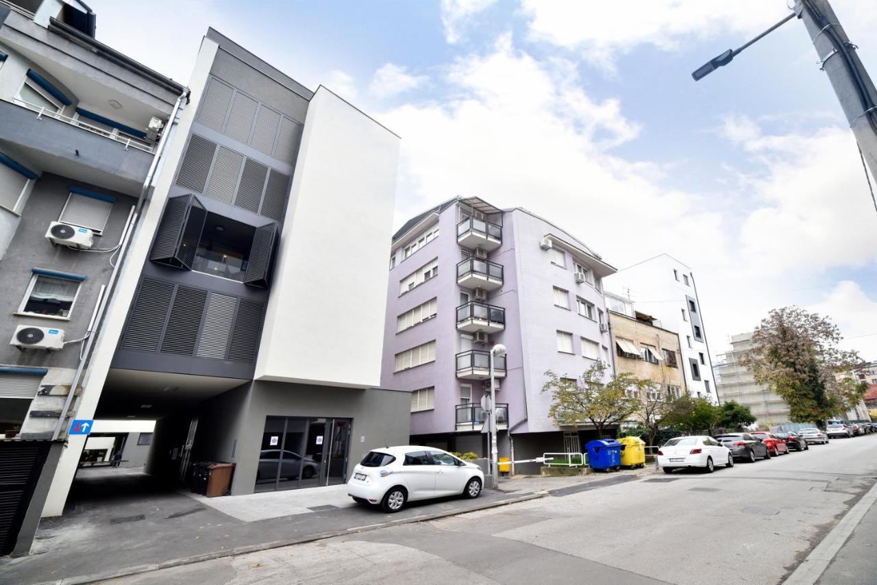 Ophelia Apartment With Parking Zagreb Buitenkant foto